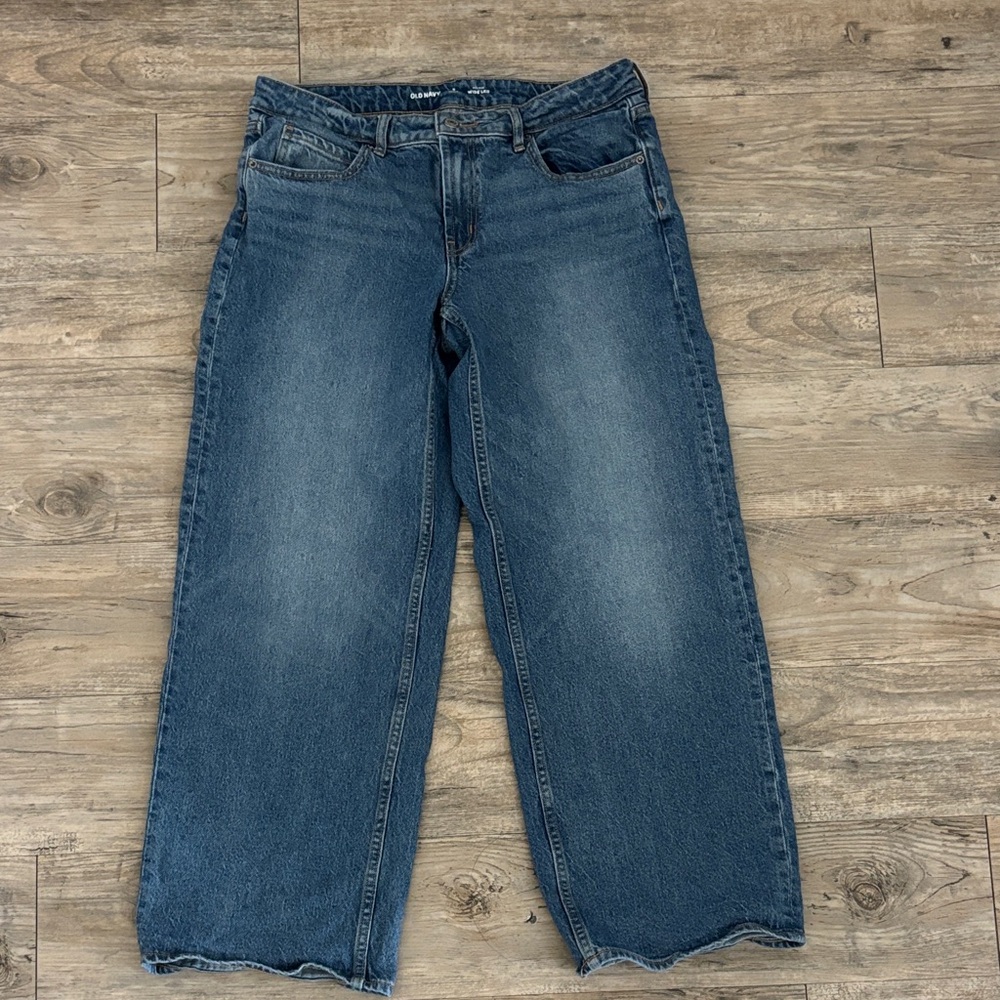 Old Navy Mid-Rise Wide Leg Jeans